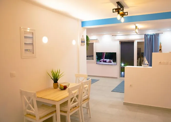 Gikas Apartament *