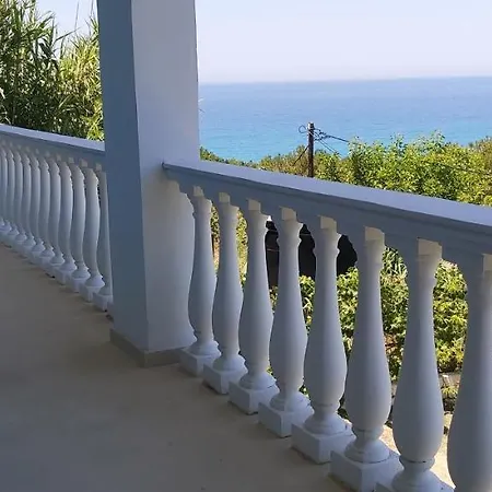 דירה Gikas *
