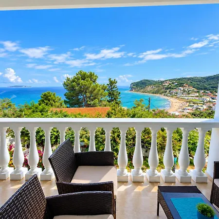 Gikas * Agios Stefanos Avliotes (Corfu)
